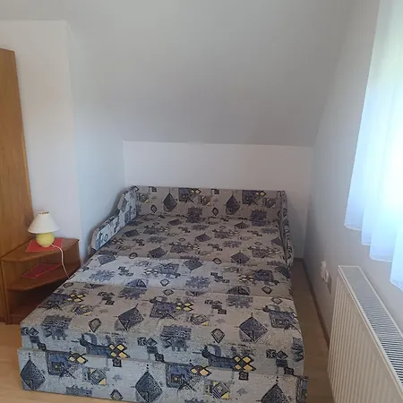 Valika Nyaraloja Balatonkersztur Appartement *